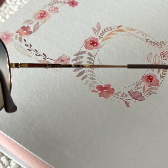 Gorgeous aviators Ray Ban - Picture 3 of 3